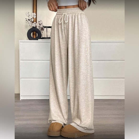 Pants - Women's Cream Lounge Pants